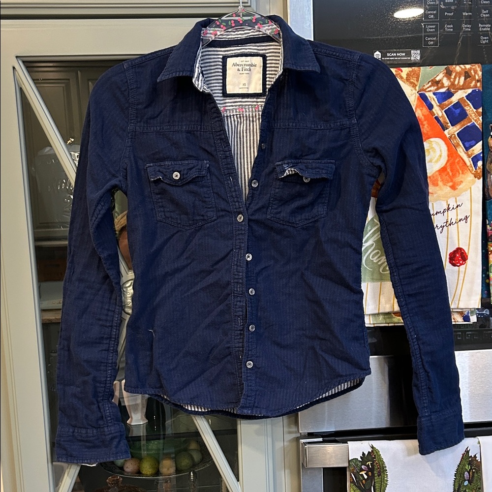 Abercrombie & Fitch Navy Blue Button-Up Shirt XS